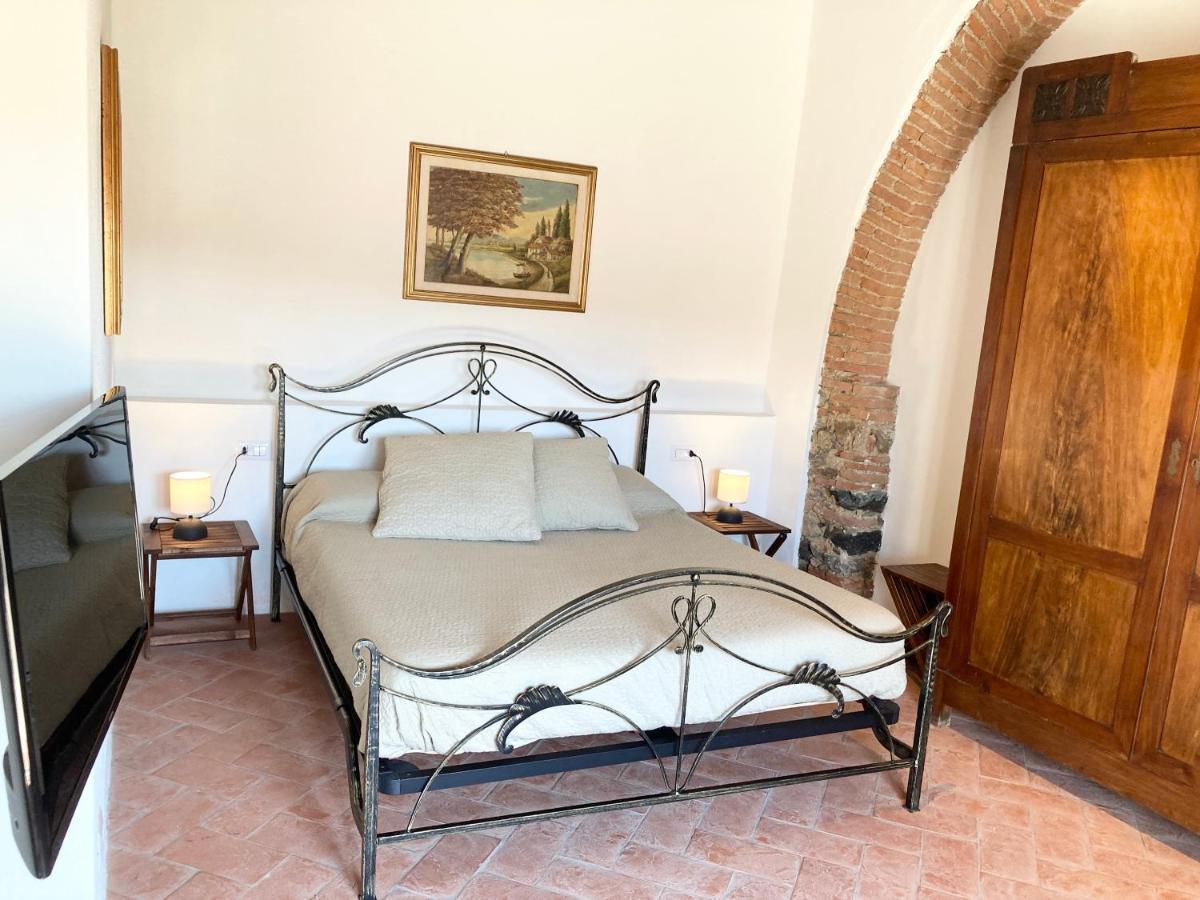 Ferienwohnung San Cerbone Porto Azzurro Exterior foto